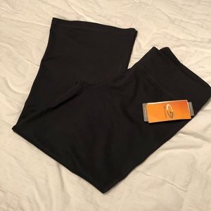 Champion low-rise Capri workout pants